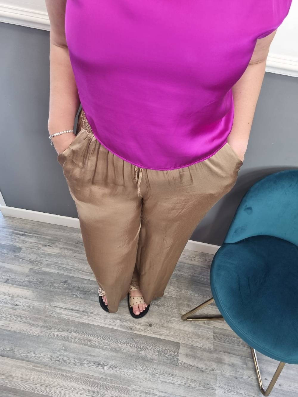Le Chicche Pantalone Viscosa Camel Vendita Calda