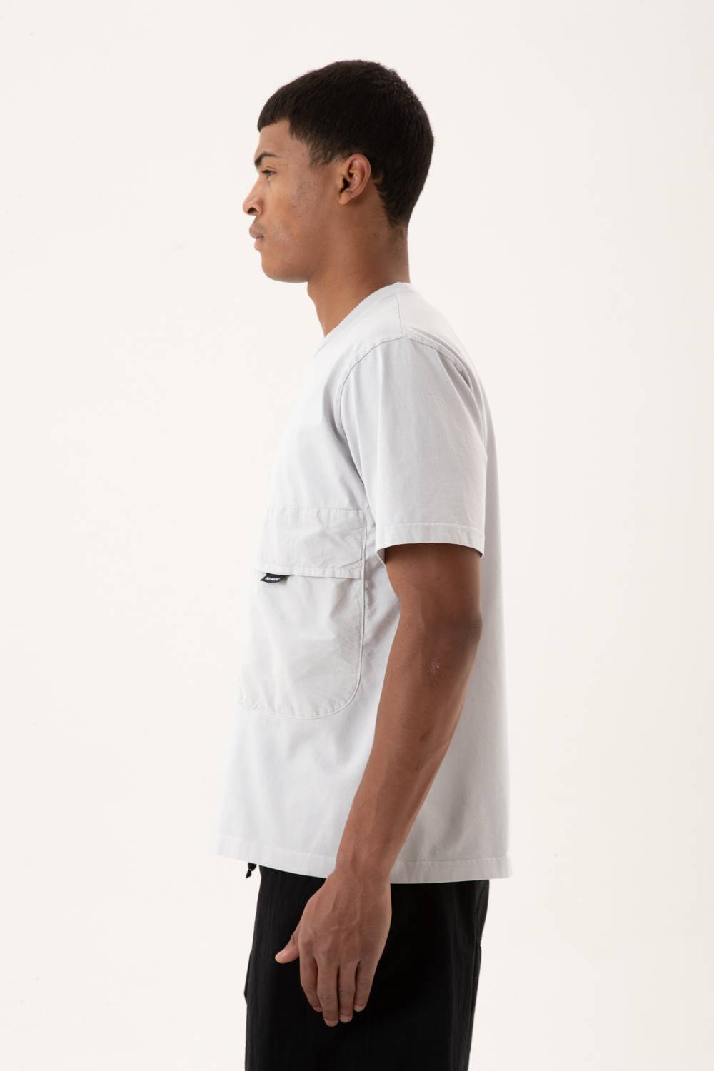 NemeN NMN_E23151T_216 [ASH JUMBO POCKET COMPACT TSHIRT] Qualità Garantita