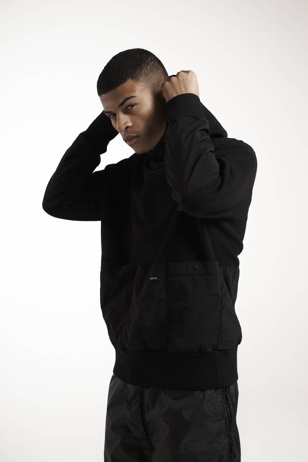 NemeN NMN_E23136F_111 [ICON MULTIPOCKET HOODY] Acquista Ora