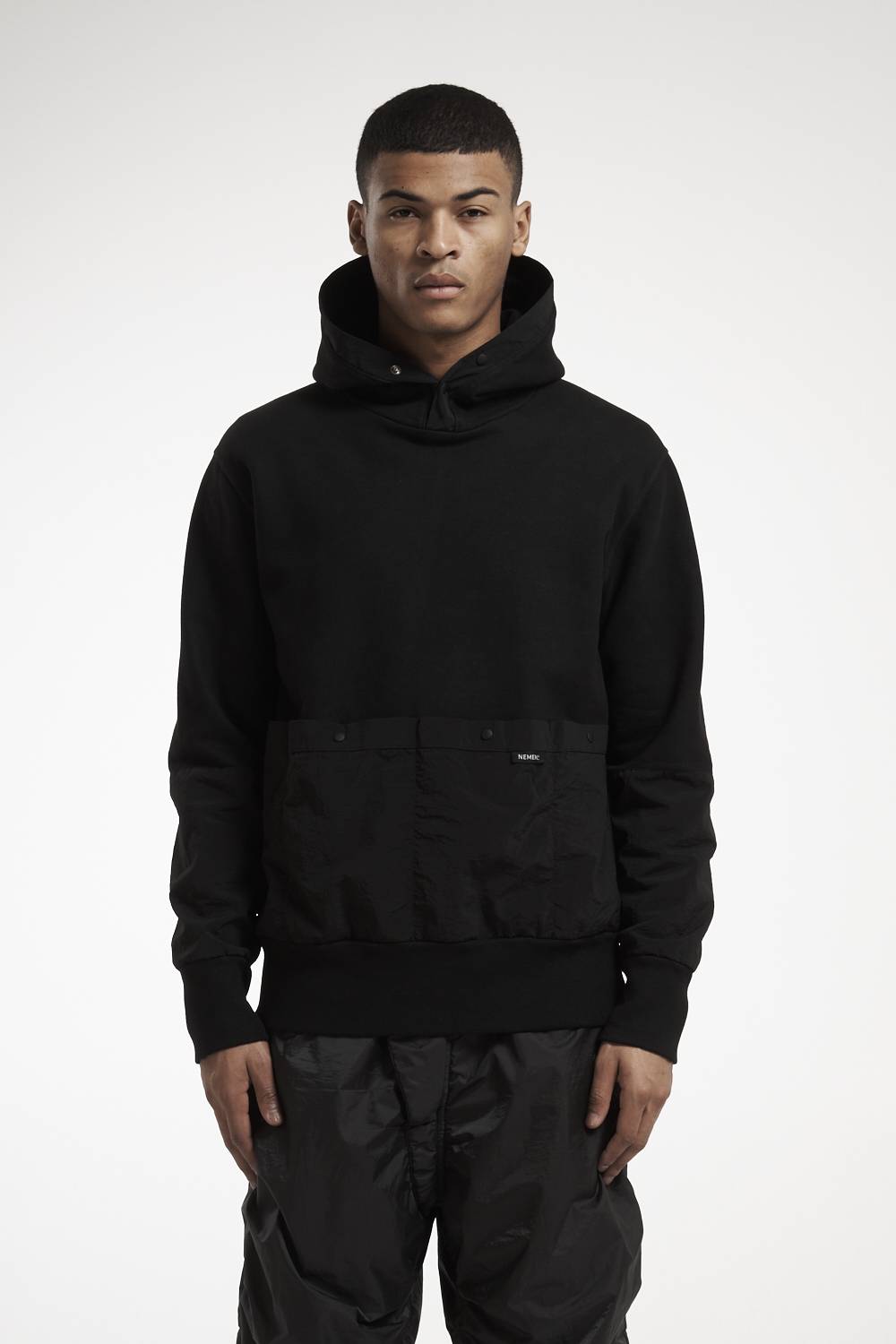 NemeN NMN_E23136F_111 [ICON MULTIPOCKET HOODY] Acquista Ora