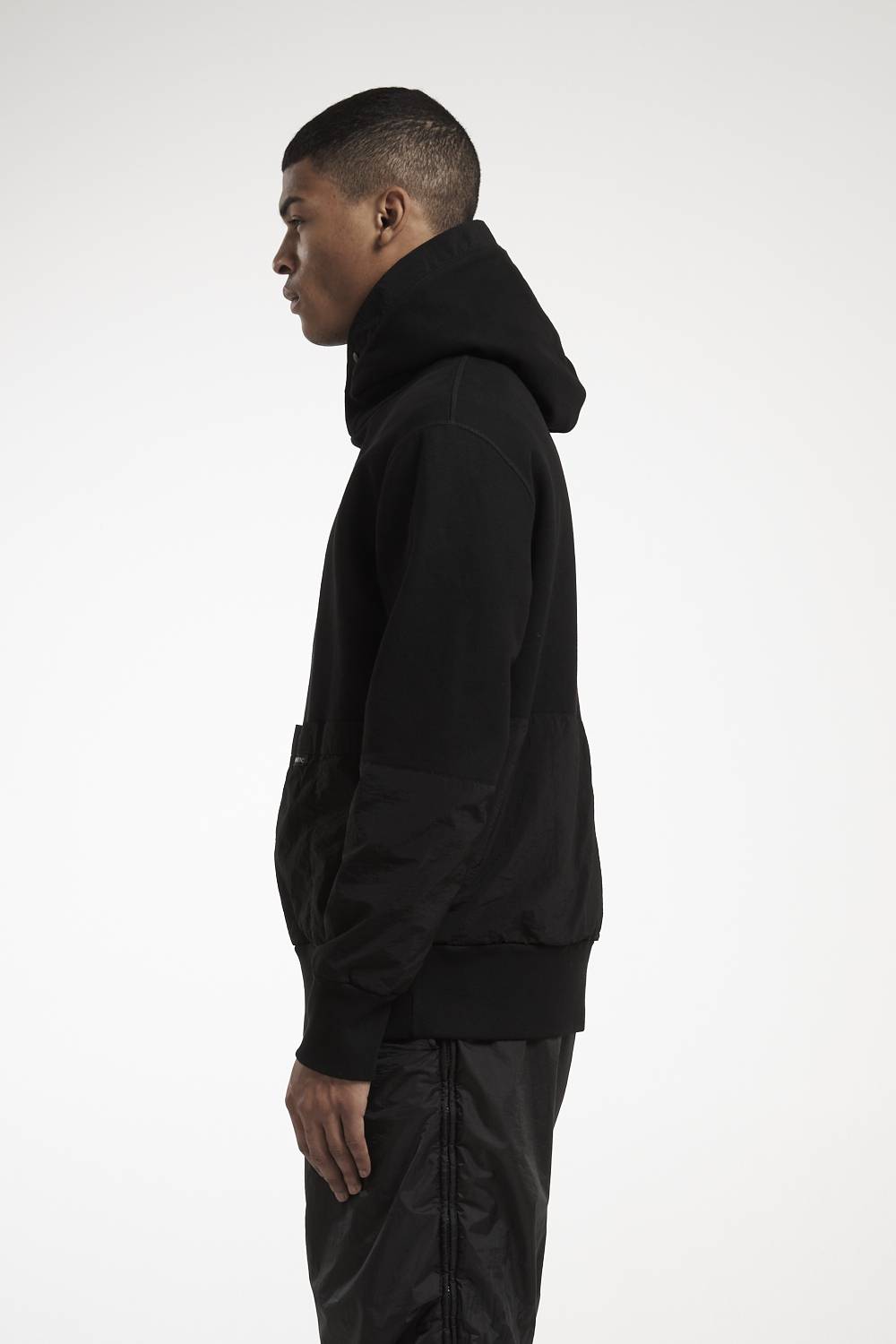 NemeN NMN_E23136F_111 [ICON MULTIPOCKET HOODY] Acquista Ora