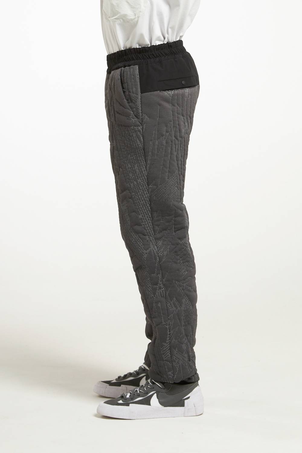 NemeN NMN_I22241P_170 [SET – 3D KNITTED PANT] Vendita Economica