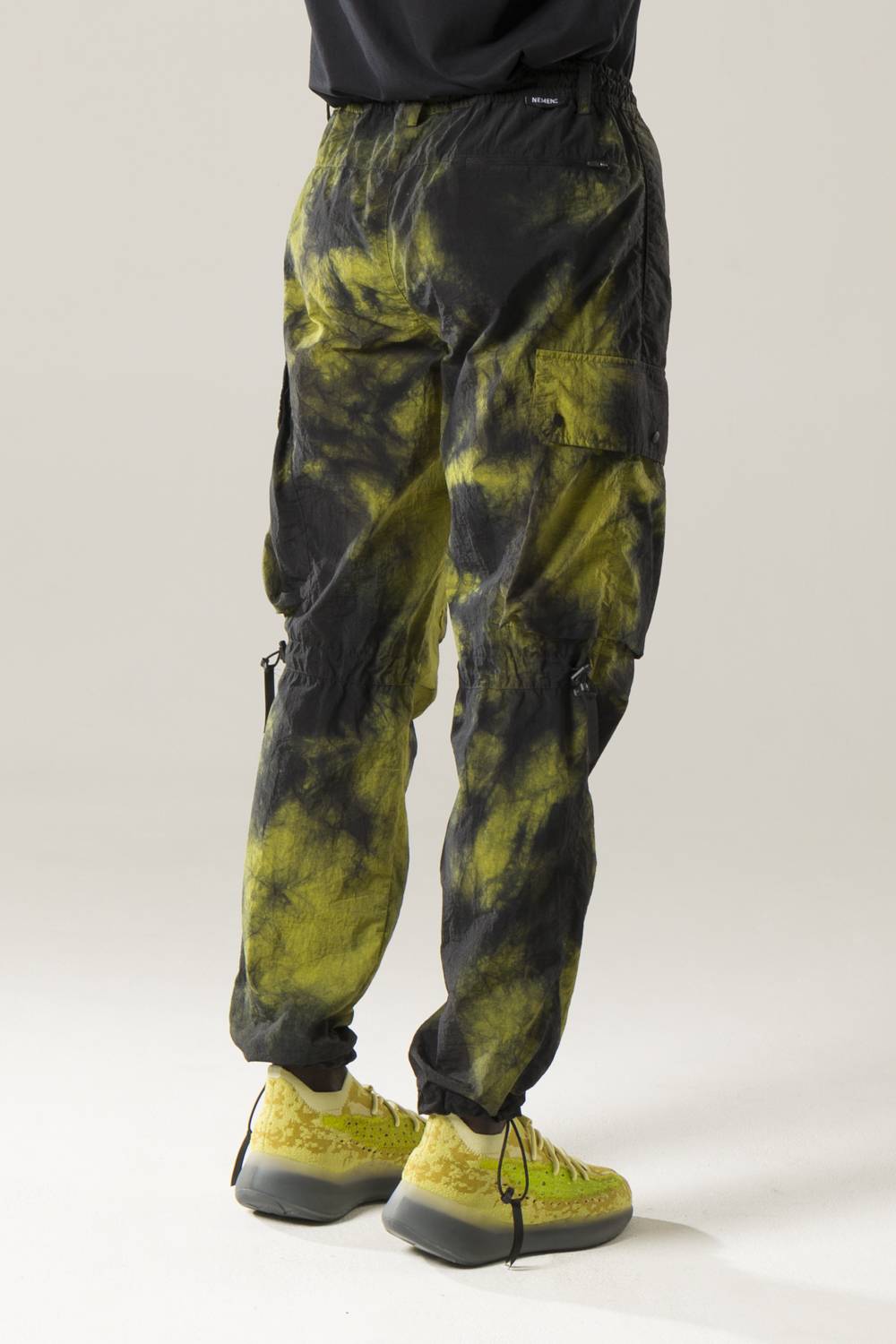 NemeN NMN_E22031P/1_158 [BRUS TIE-DYE CLIMBER CARGO PANTS] Offerte stagionali
