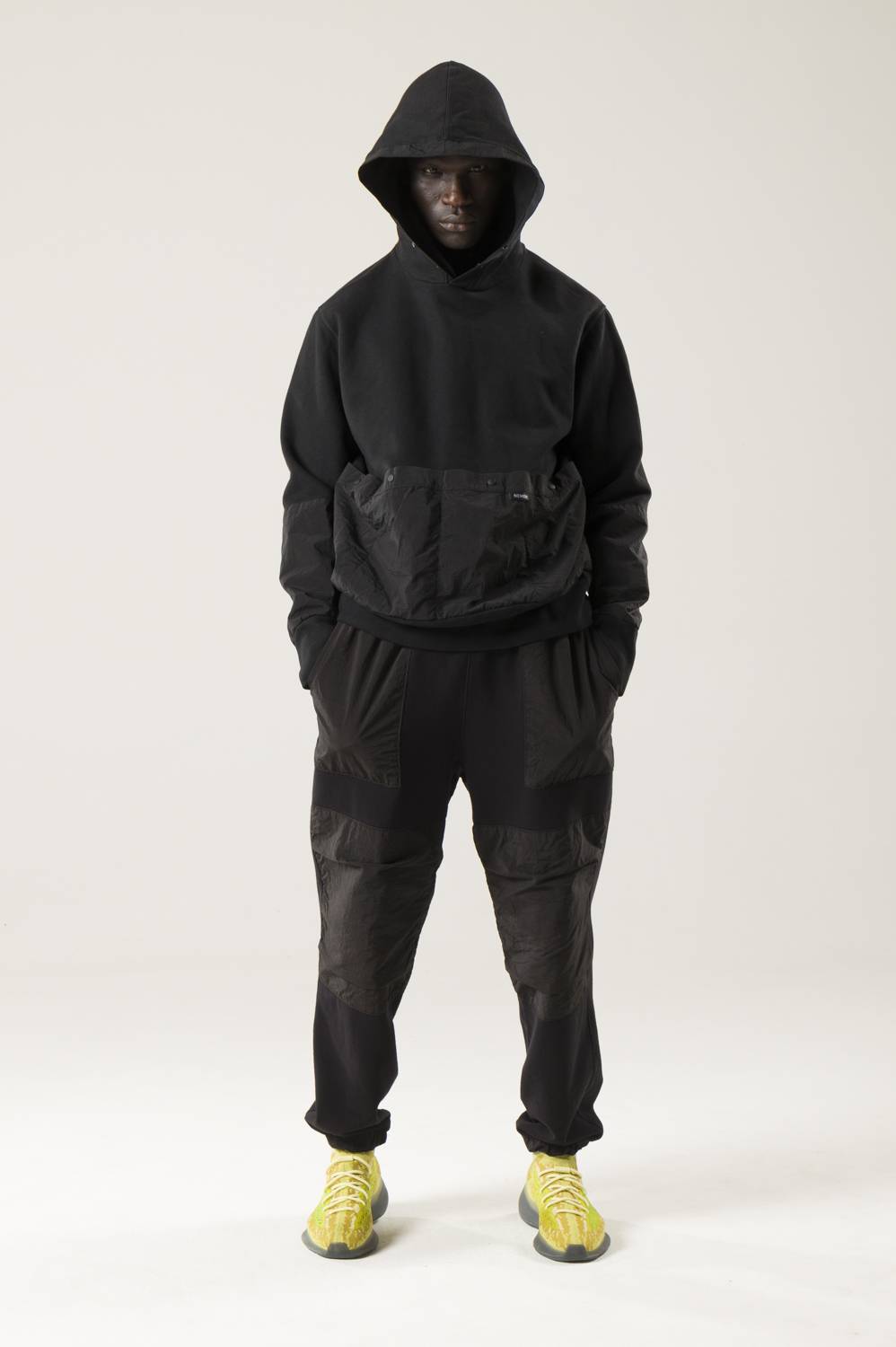 NemeN NMN_E22037P/1_111 [KOBE CLIMBER JOGGER] Vendita
