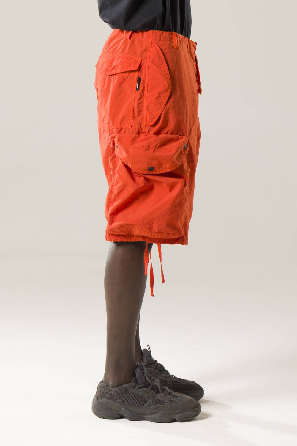 NemeN NMN_E22034P_205 [AKIRA CARGO SHORT] Spedizione Gratuita