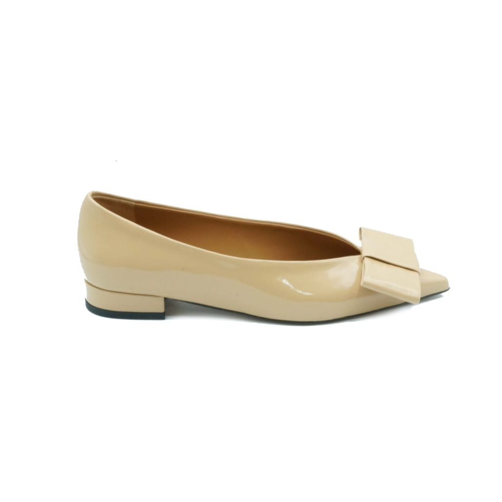Lea Gu ballerina in vernice, fiocco frontale, tacco 10mm Consegna Veloce