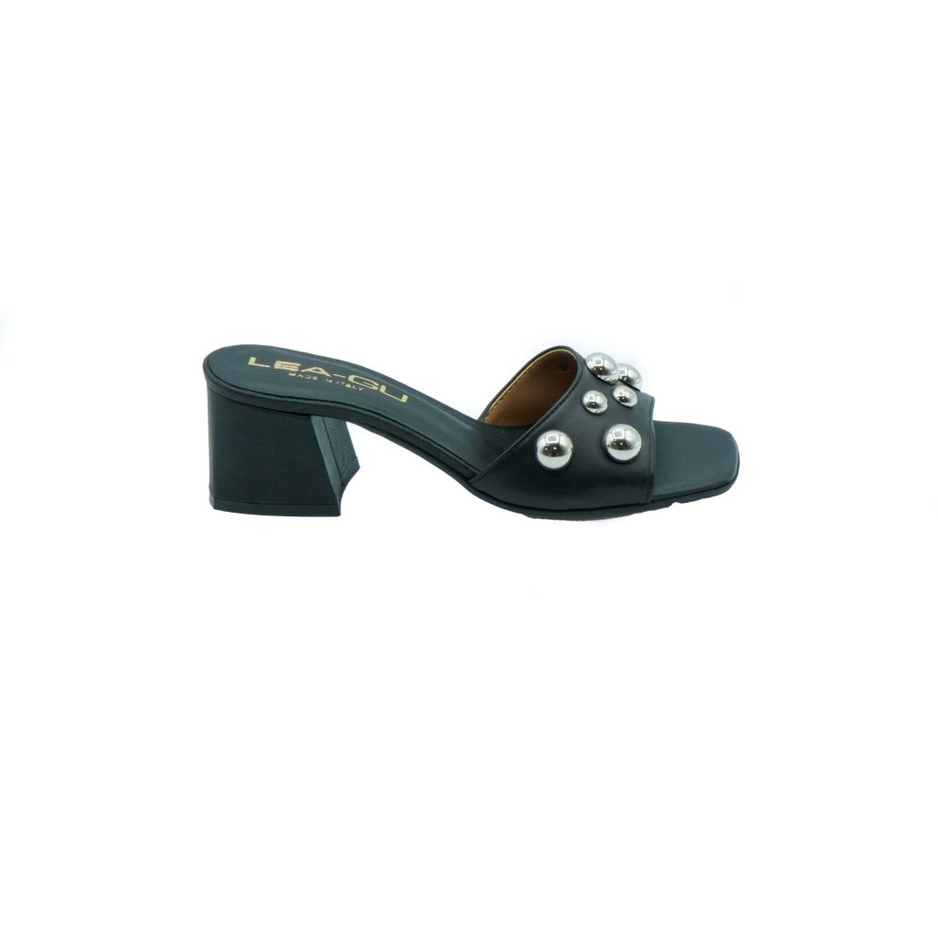 Lea Gu ciabatta in nappa, fascia frontale con borchie, tacco 50mm Promozione Limitata