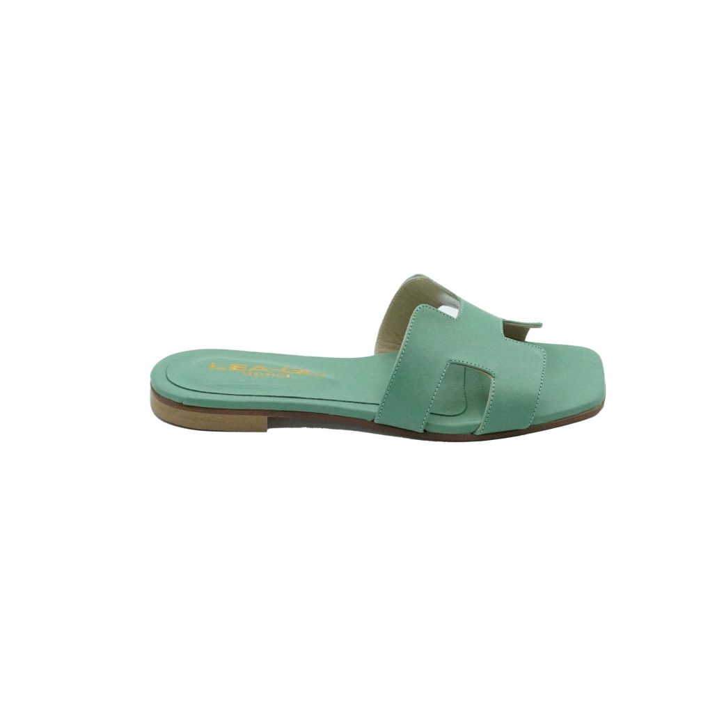 Lea Gu ciabattina in nappa, fascia frontale, punta quadrata, tacco 10mm In Vendita