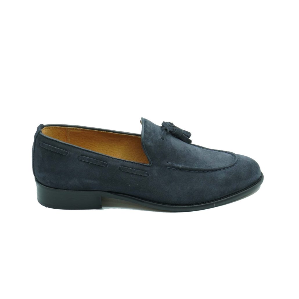 Lea Gu mocassino in camoscio, nappine frontali, fondo cuoio 25mm