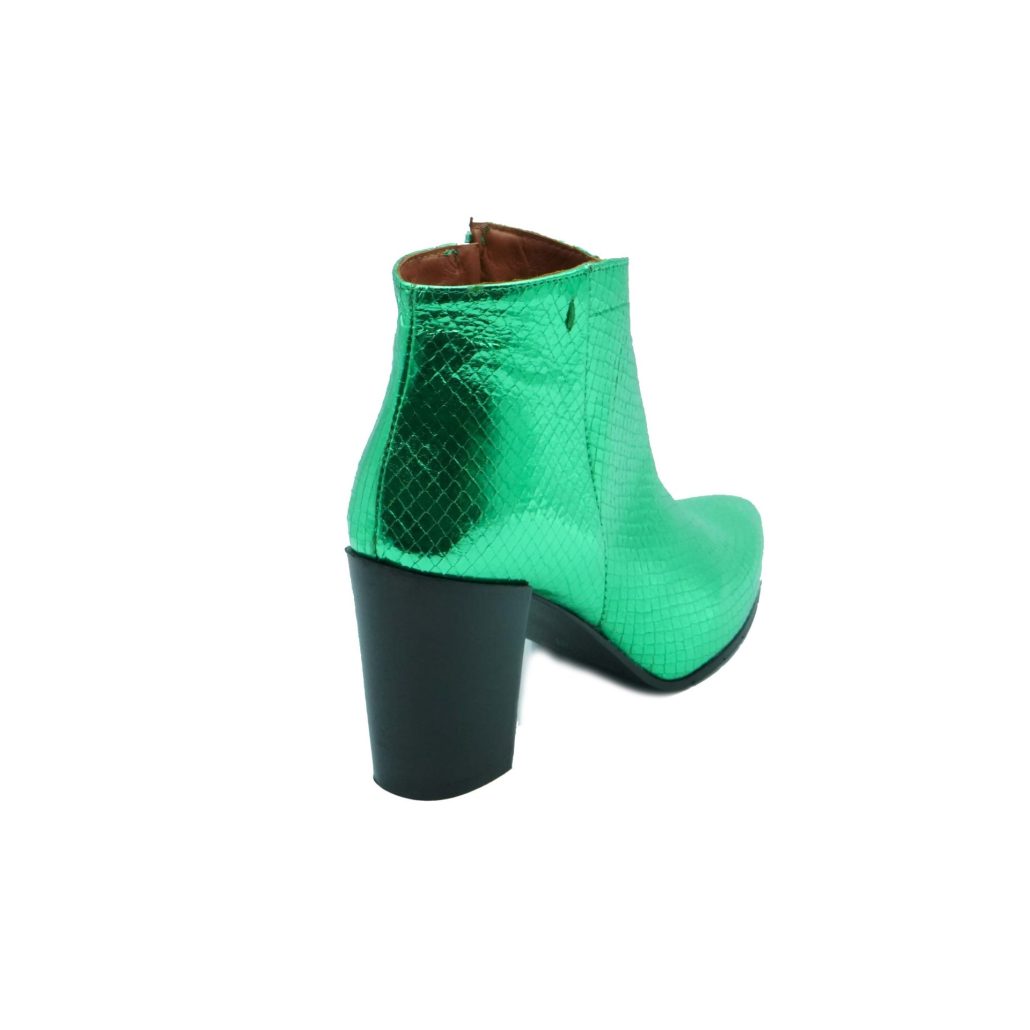 Lea Gu tronchetto in nappa laminata, zip interna, tacco in contrasto 80mm Offerta