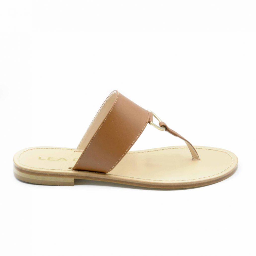Lea Gu infradito in nappa, accessorio oro frontale, tacco 10 mm Offerte