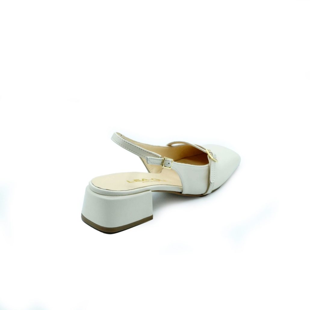 Lea Gu slingback in nappa, punta quadrata, cinturino frontale, tacco 35mm In Linea