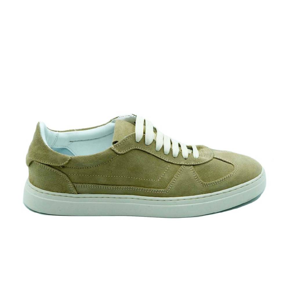 Lea Gu sneakers in camoscio, allacciatura frontale, fondo 30mm Qualità Garantita