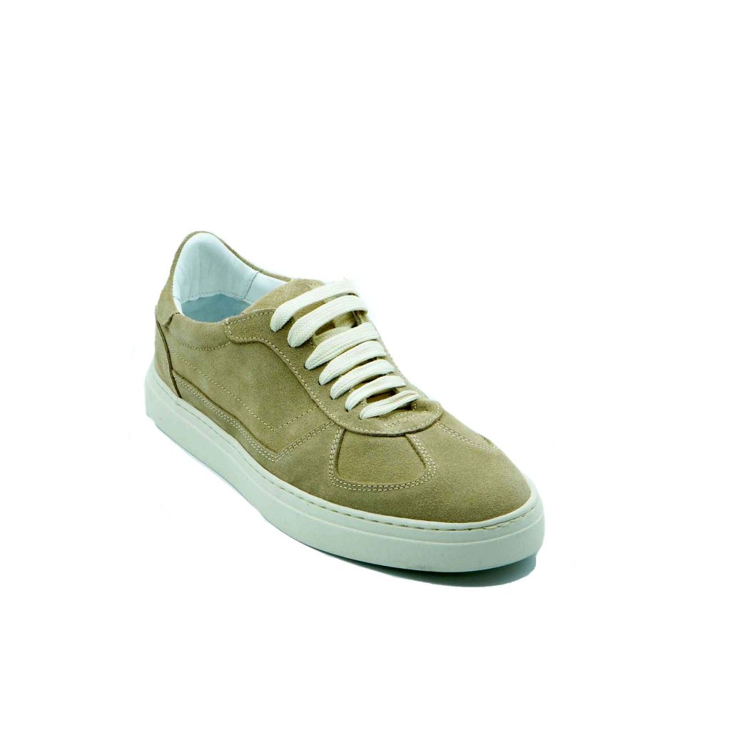 Lea Gu sneakers in camoscio, allacciatura frontale, fondo 30mm Qualità Garantita