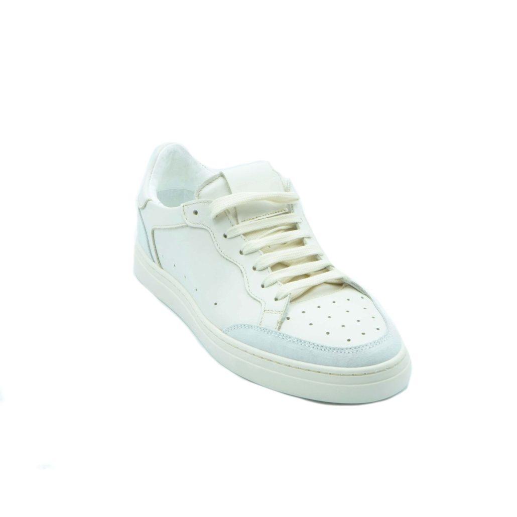 Lea Gu sneakers in nappa, allacciatura frontale, tallone in contrasto, fondo gomma 30mm Negozi Online