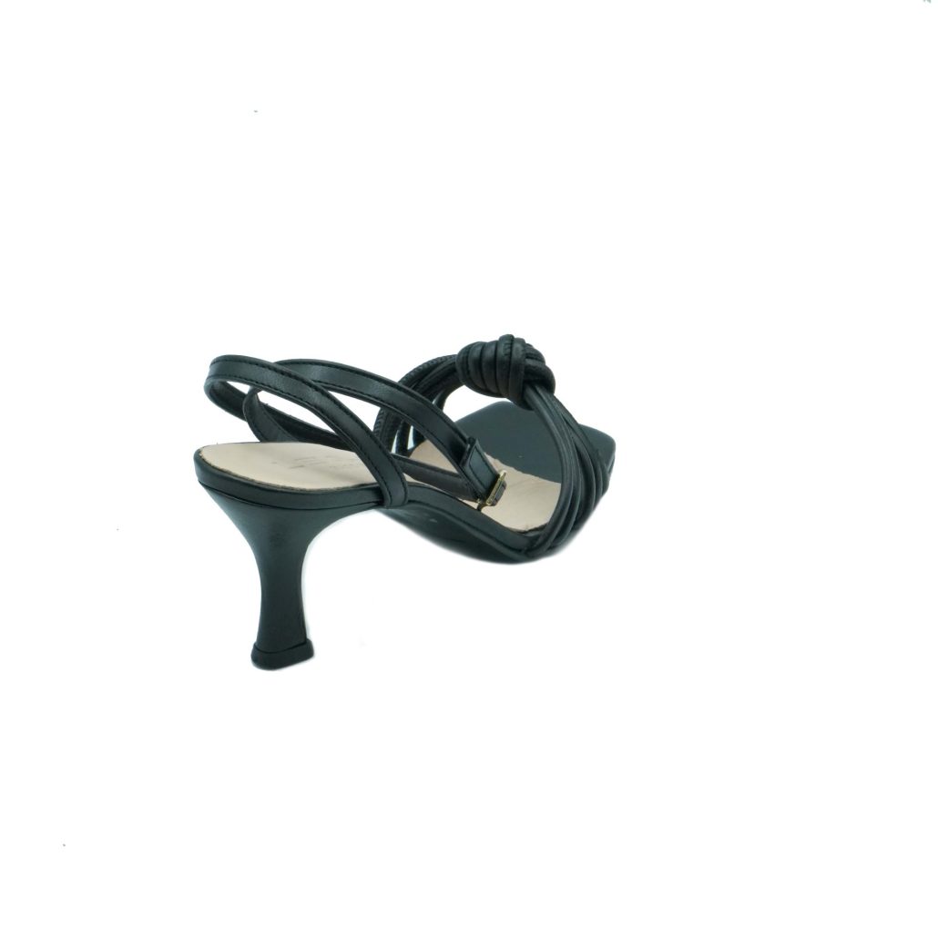 Lea Gu sandalo in nappa, fasce frontali con nodo , punta quadrata, chiusura alla caviglia, tacco ricoperto 70mm Fino Al -60%