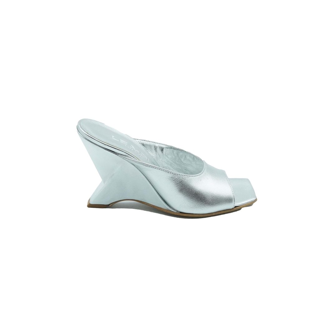 Lea Gu sandalo in nappa laminata, fascia frontale, tacco 85mm