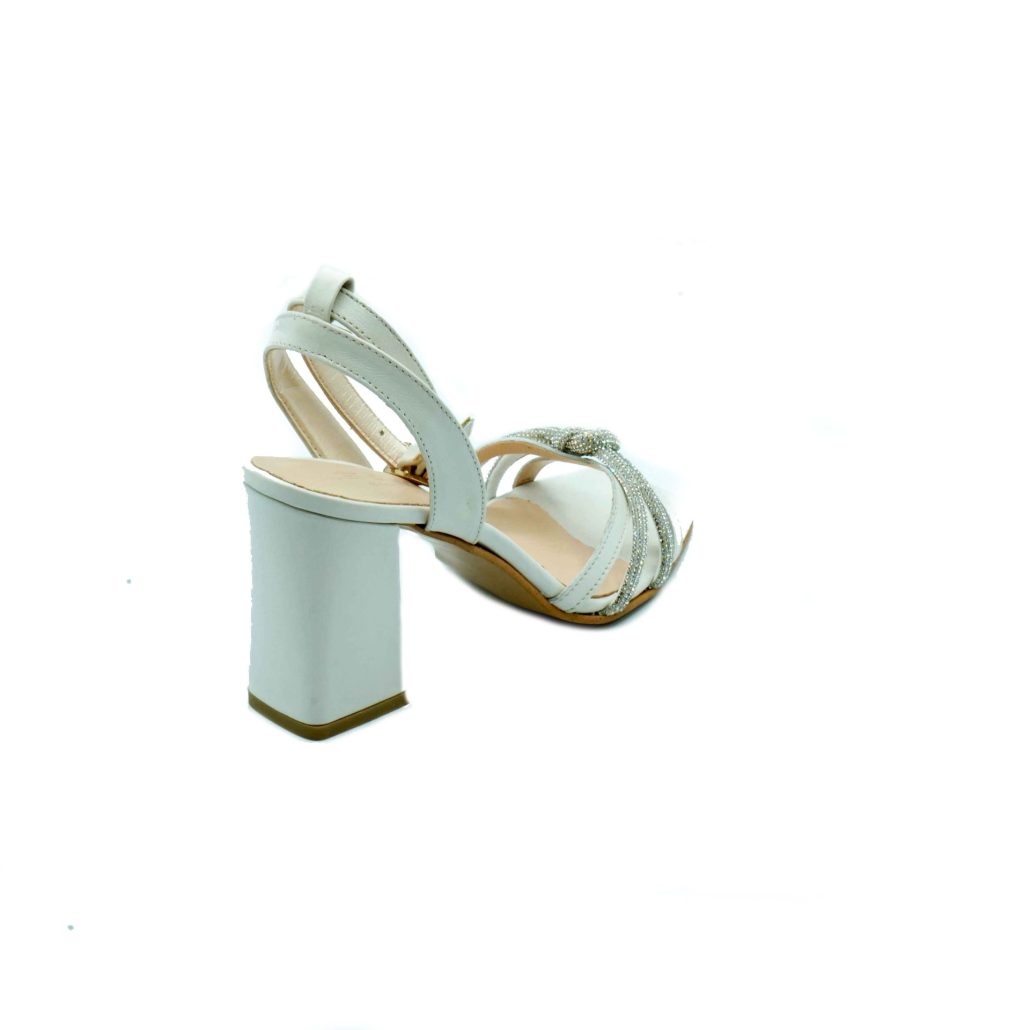 Lea Gu sandalo in nappa, incrocio e nodo frontale con strass, punta quadrata, tacco ricoperto 80 mm Soddisfazione Garantita