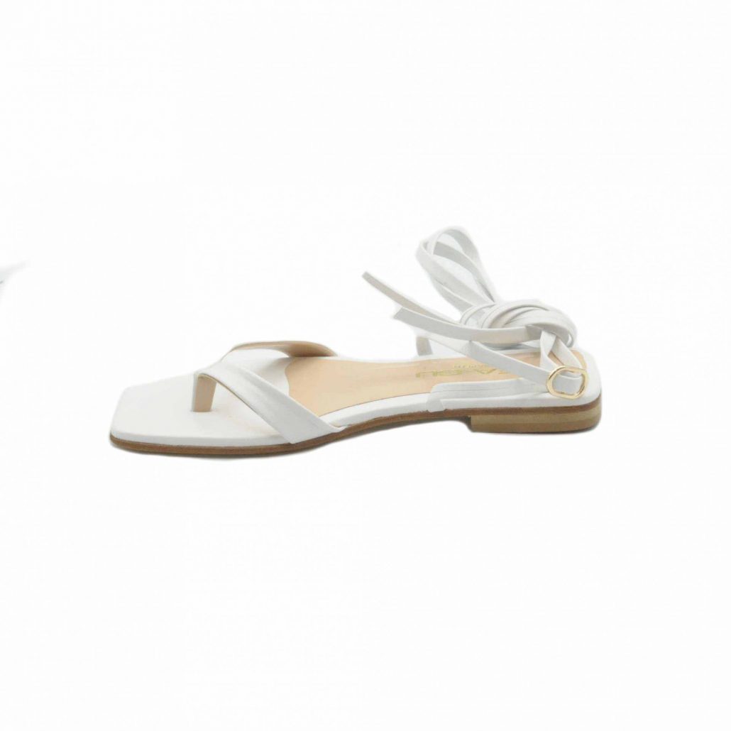 Lea Gu sandalo in nappa, infradito , allacciatura in caviglia, tacco 15 mm Negozi Online