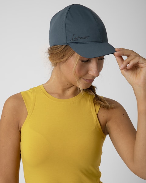 Lamunt MARTHA CAPPELLO LEGGERO PER IL SOLE In Linea