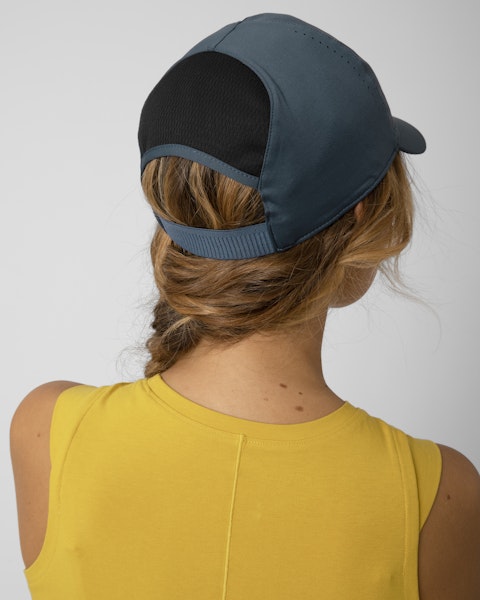 Lamunt MARTHA CAPPELLO LEGGERO PER IL SOLE In Linea