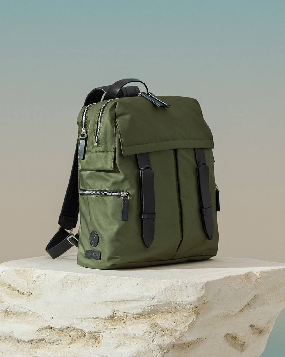 Orciani Zaino Nobuckle Planet in eco-nylon Vendita