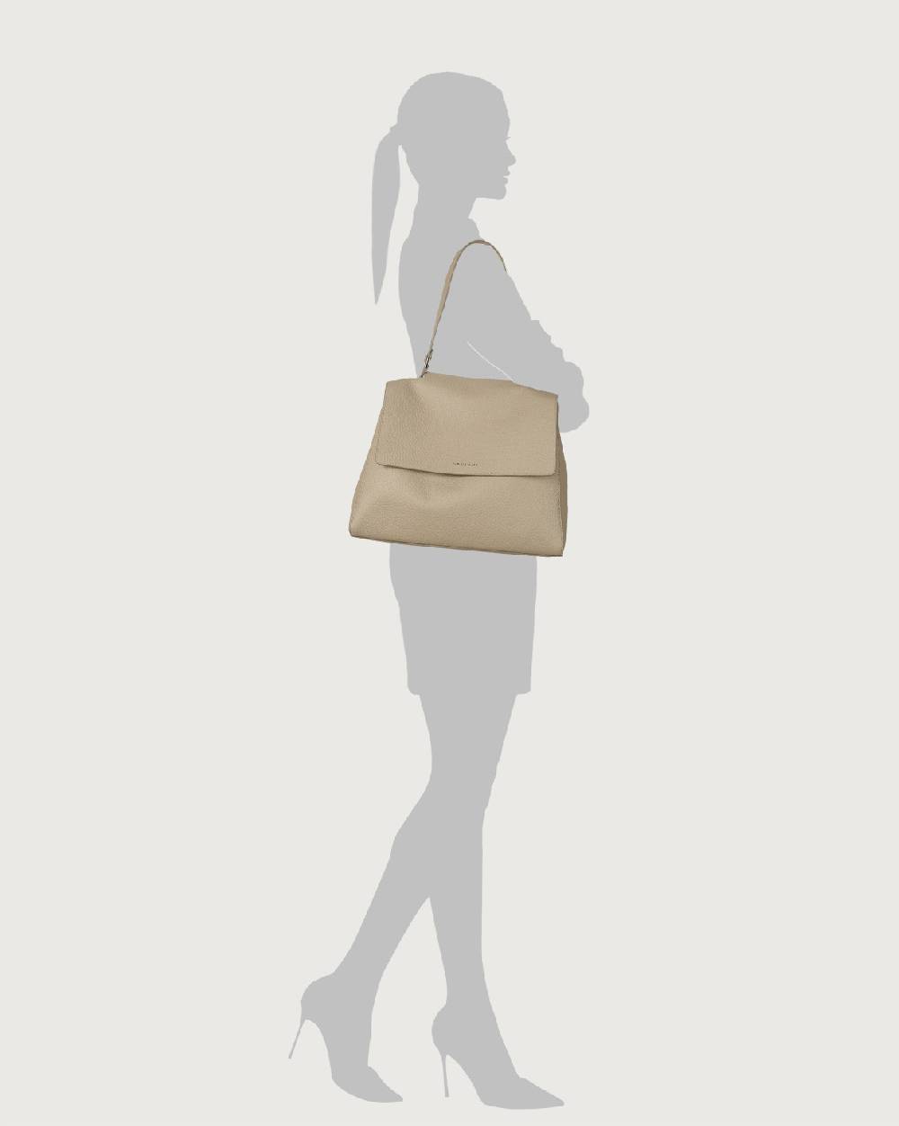 Orciani Borsa a spalla grande Sveva Soft in pelle con tracolla Offerta