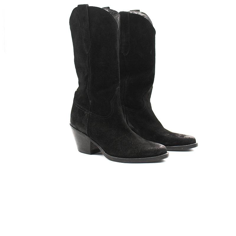 Pawelk's Sofisticated Suede Pezzi Unici