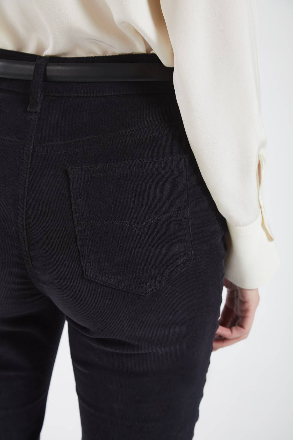 Piazza Sempione JENNIFER Pantalone bootcut con ricamo monogram Sottocosto