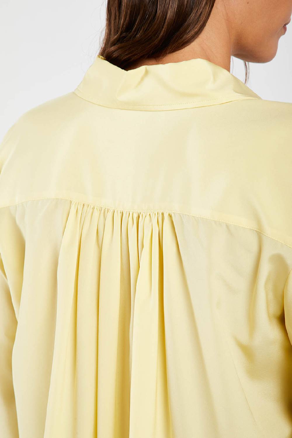 Piazza Sempione Camicia in crepe de chine di seta Saldi