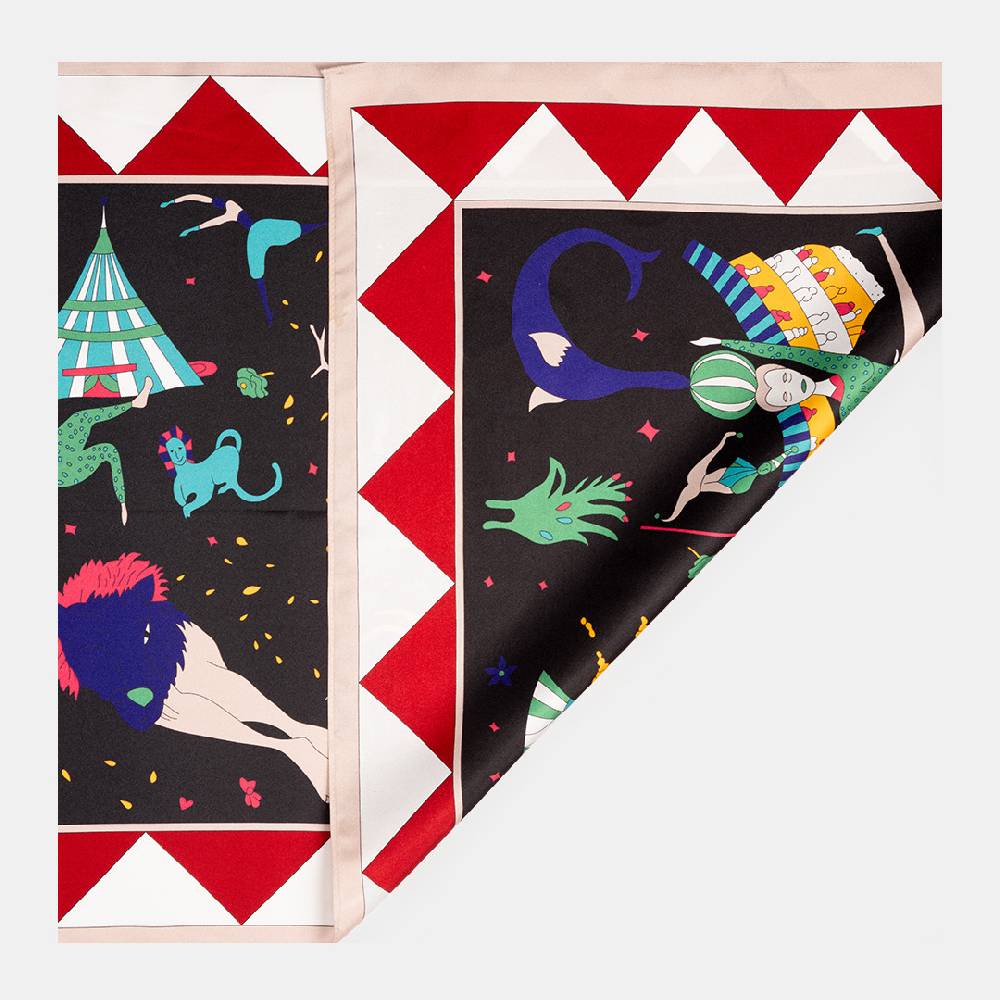 Piero Guidi PIERO GUIDI SILK SCARF "NOEMI"/ FOULARD IN SETA Enormi sconti
