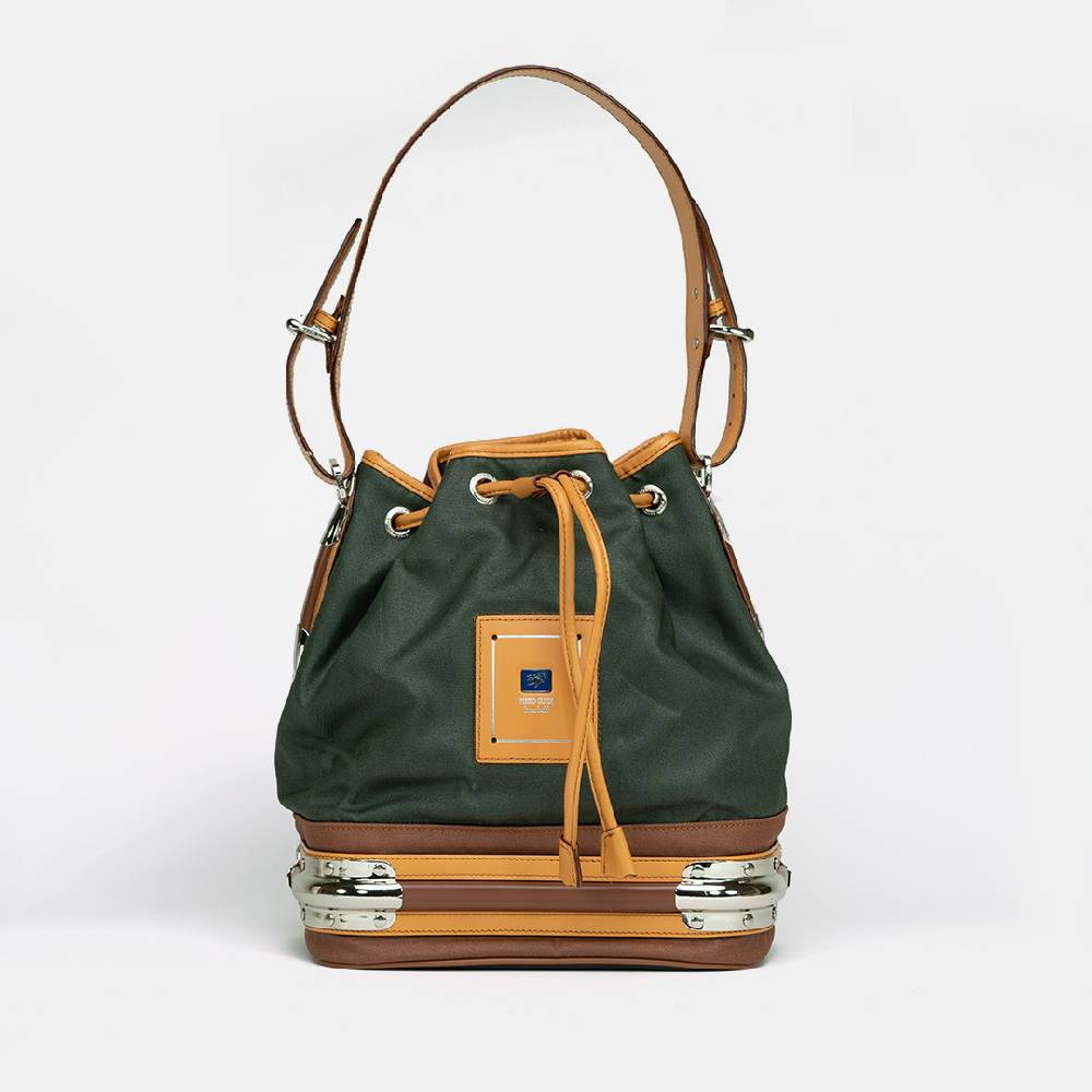 Piero Guidi LINEABOLD BUCKET BAG 119G13470_00 Ritorno libero