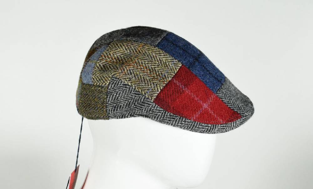 Panizza Berretto panizza a patchwork in lana harris tweed Offerta