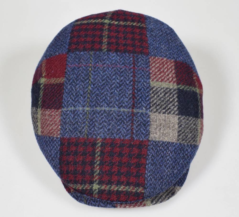 Imor di Banfi Cappello berretto imor blu a quadri in pura lana merino made in italy Saldi Di Fabbrica