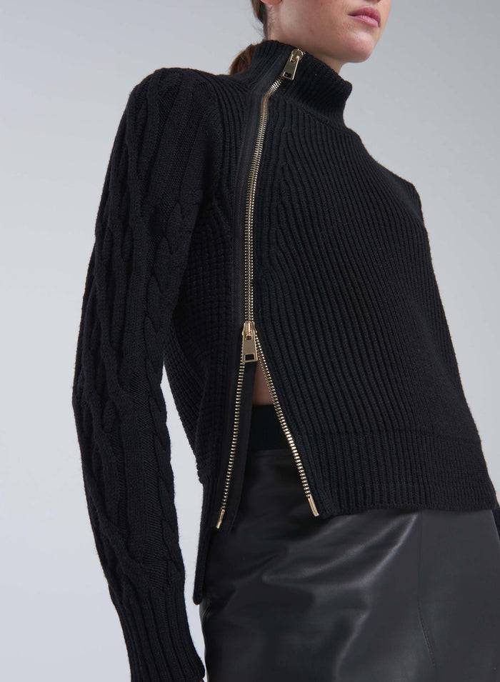 Lorena Antoniazzi CARDIGAN IN LANA Presa
