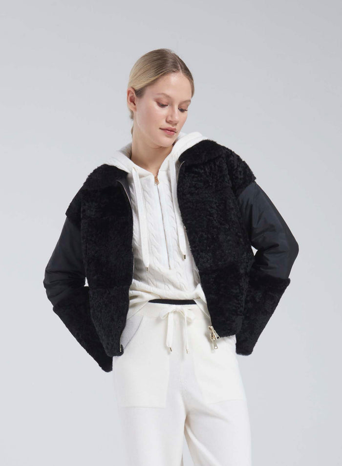 Lorena Antoniazzi GIACCA IN NYLON E MONTONE Hotsell
