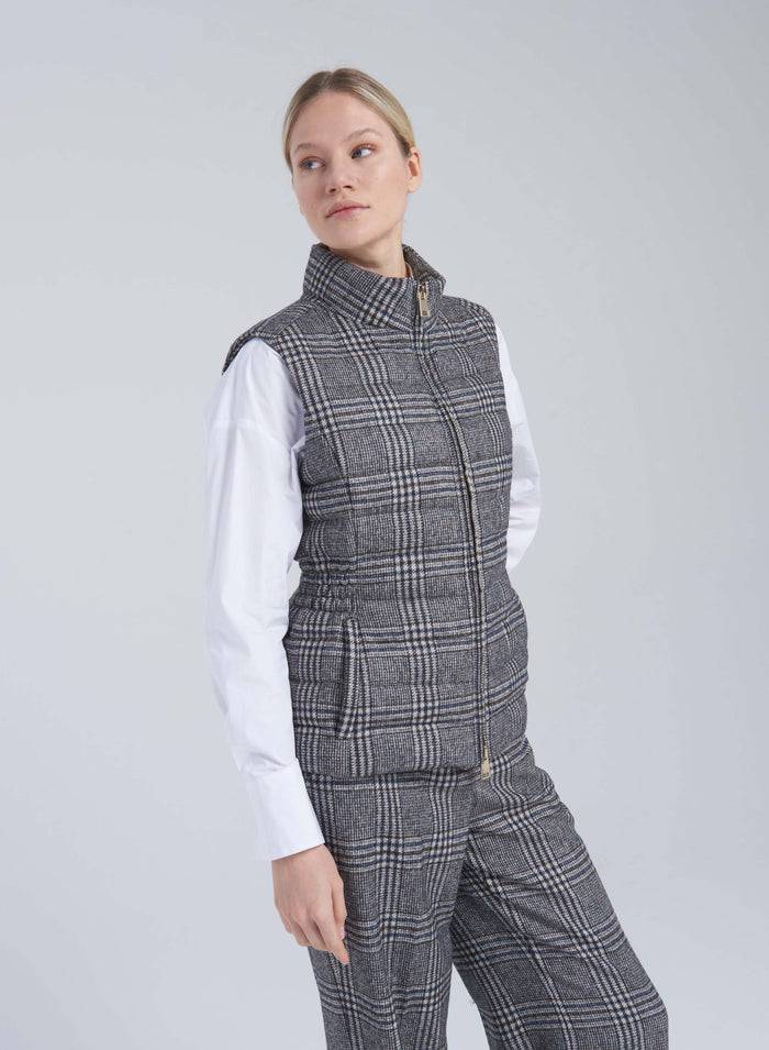 Lorena Antoniazzi GILET IMBOTTITO IN LANA E ALPACA In Saldo