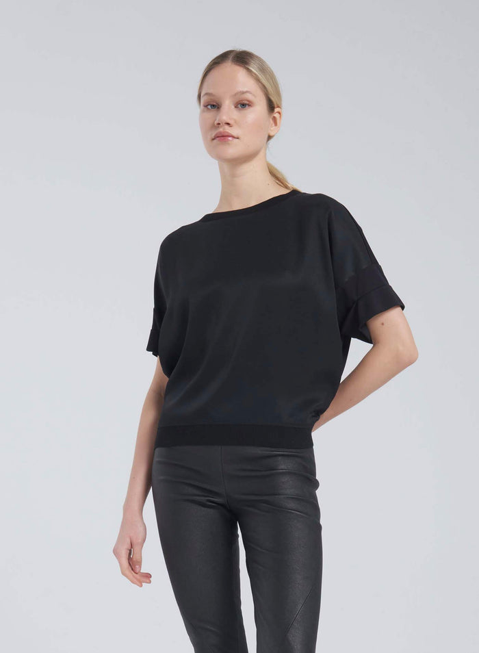 Lorena Antoniazzi T-SHIRT IN TWILL DI SETA Enormi sconti