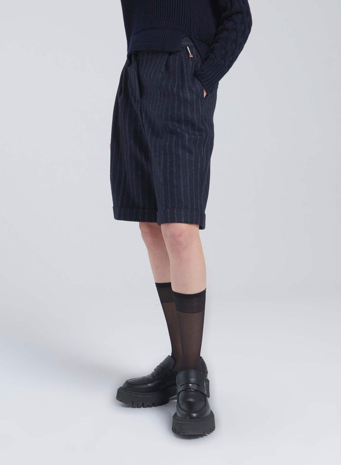 Lorena Antoniazzi BERMUDA IN ALPACA E LANA Convenienza