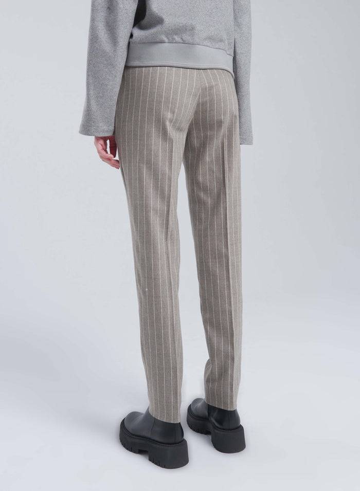 Lorena Antoniazzi PANTALONI IN LANA E CASHMERE STRETCH In Vendita