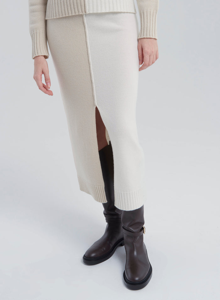Lorena Antoniazzi GONNA MIDI IN MAGLIA Vendite Flash