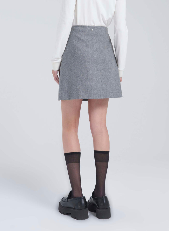 Lorena Antoniazzi MINI GONNA IN LANA Italia