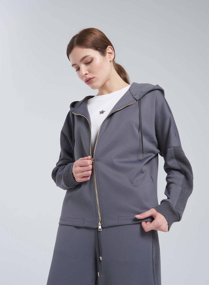 Lorena Antoniazzi FELPA CON CAPPUCCIO IN COTONE Prezzo Ridotto