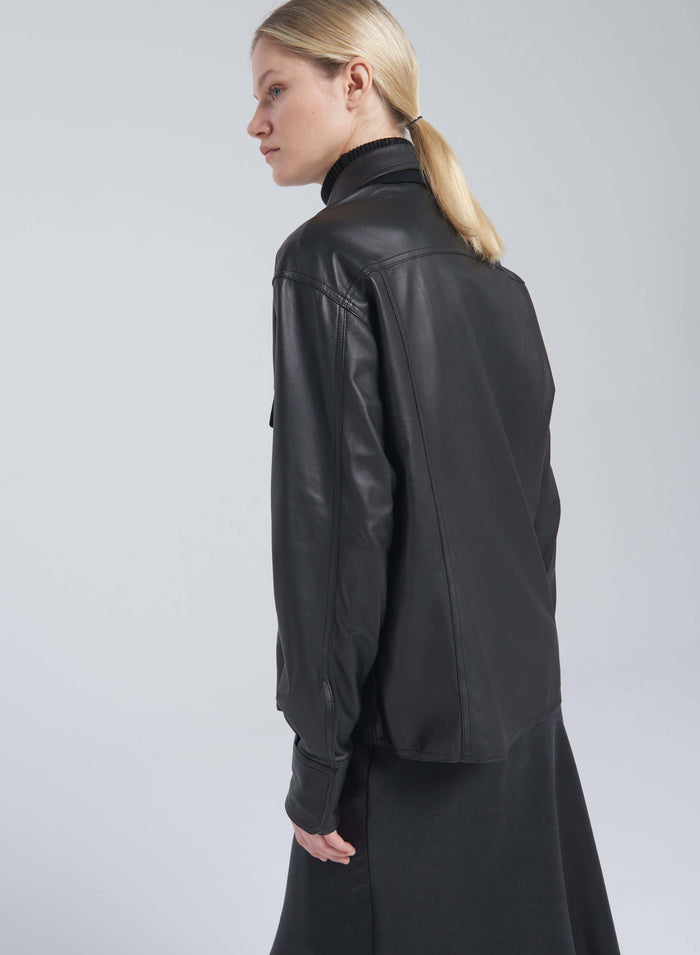 Lorena Antoniazzi CAMICIA IN PELLE Offerta