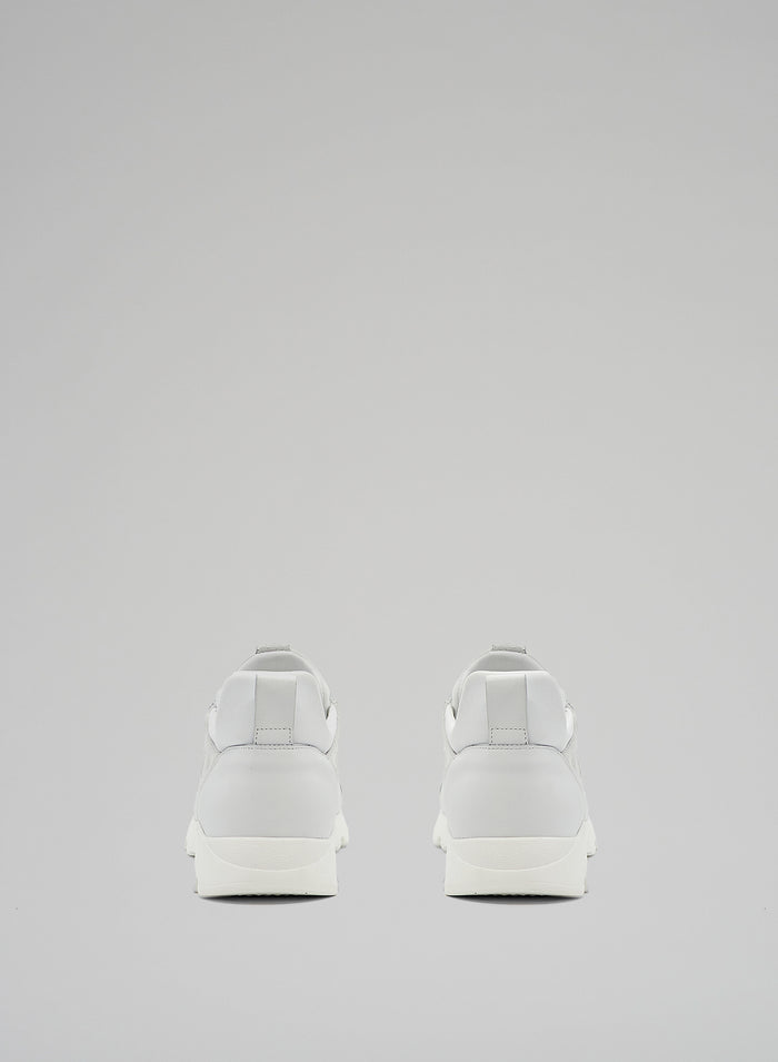 Lorena Antoniazzi SNEAKERS ICONICHE Promozione Limitata
