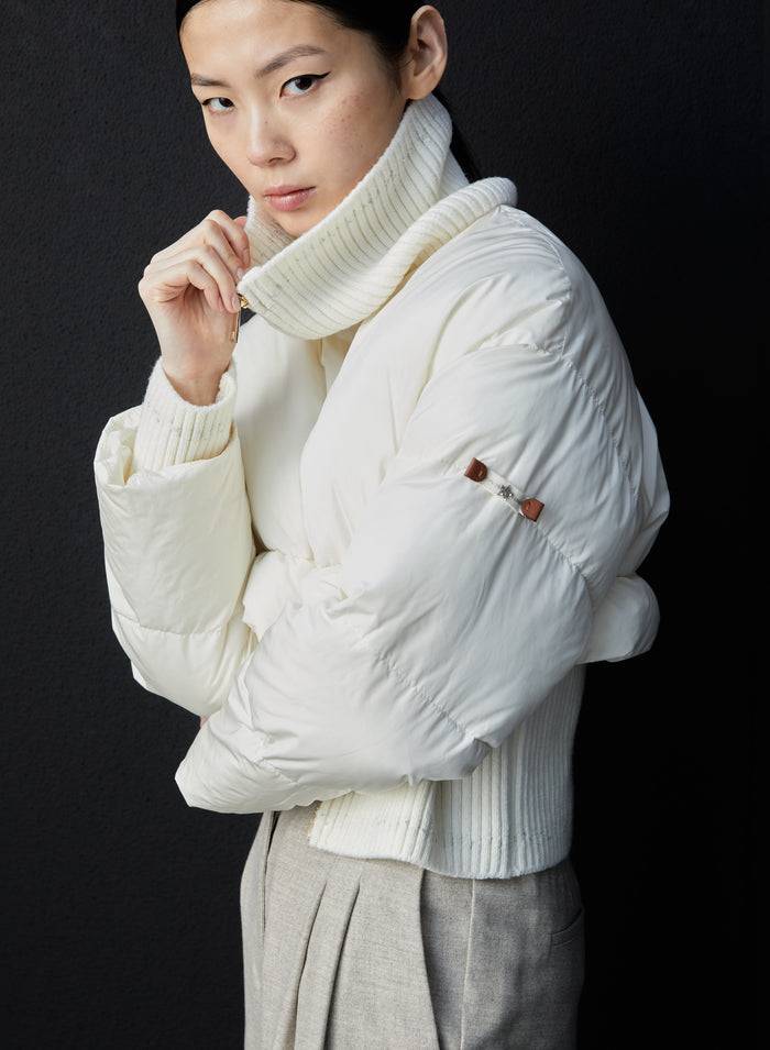 Lorena Antoniazzi PIUMINO CROP IN TAFFETAS TECNICO Only for today