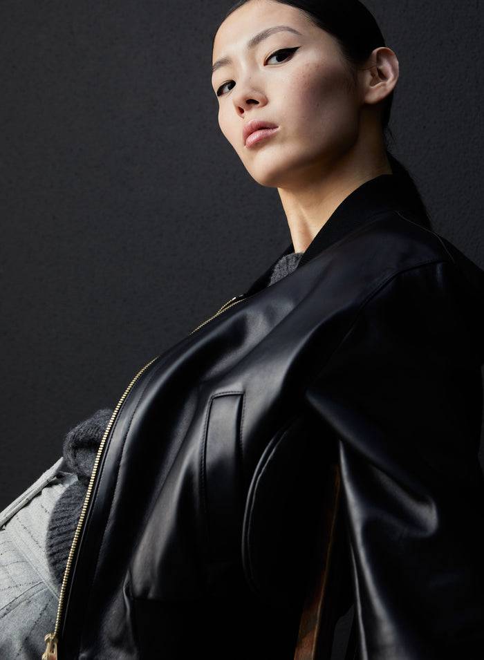 Lorena Antoniazzi BOMBER IN PELLE 50% di sconto per tempo limitato