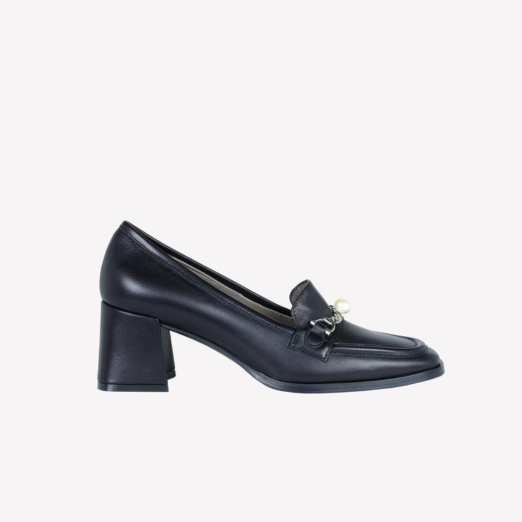 Roberto Festa MOCASSINO IN NAPPA NERO CON ACCESSORIO PERLA GERT