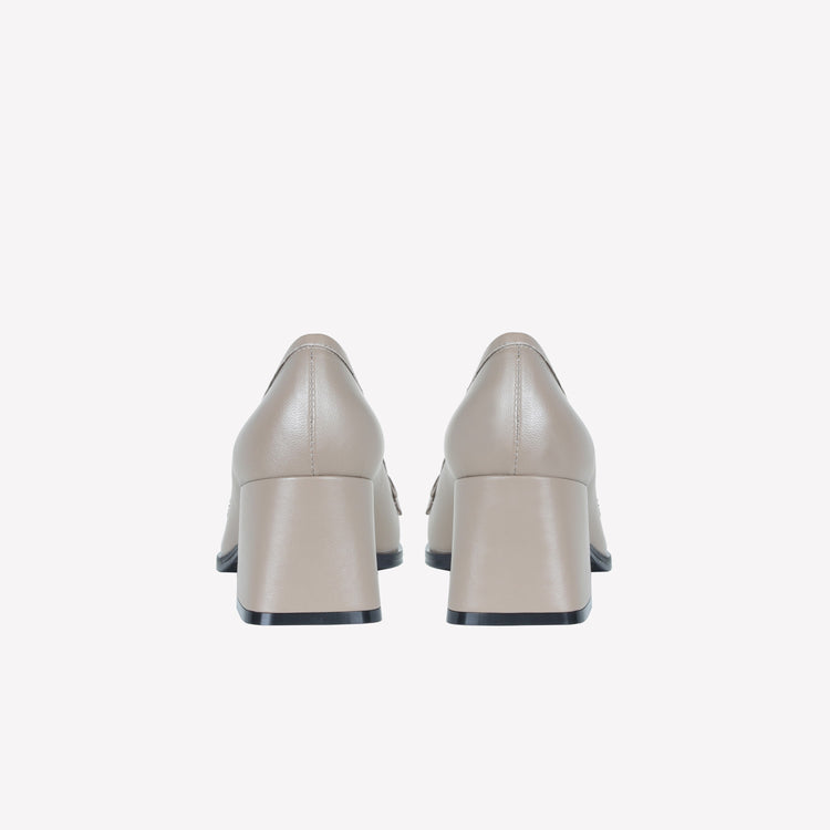 Roberto Festa MOCASSINO IN NAPPA ACACIA CON ACCESSORIO PERLA GERT Italia