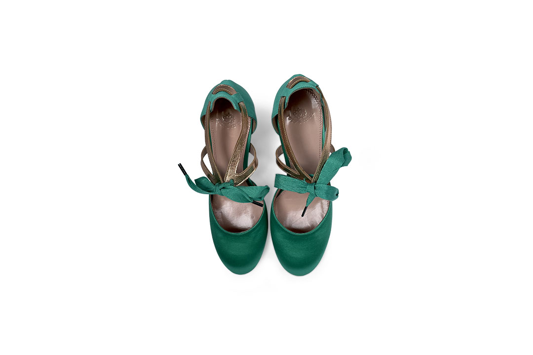 Rose'S Roses Carmen Emerald 2025